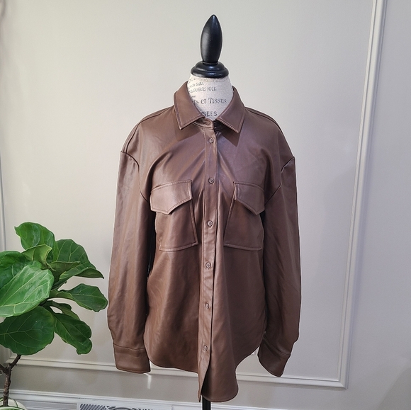 Lisadnyc The drop polyurethane shirt jacket  womens sz.L - Picture 1 of 11